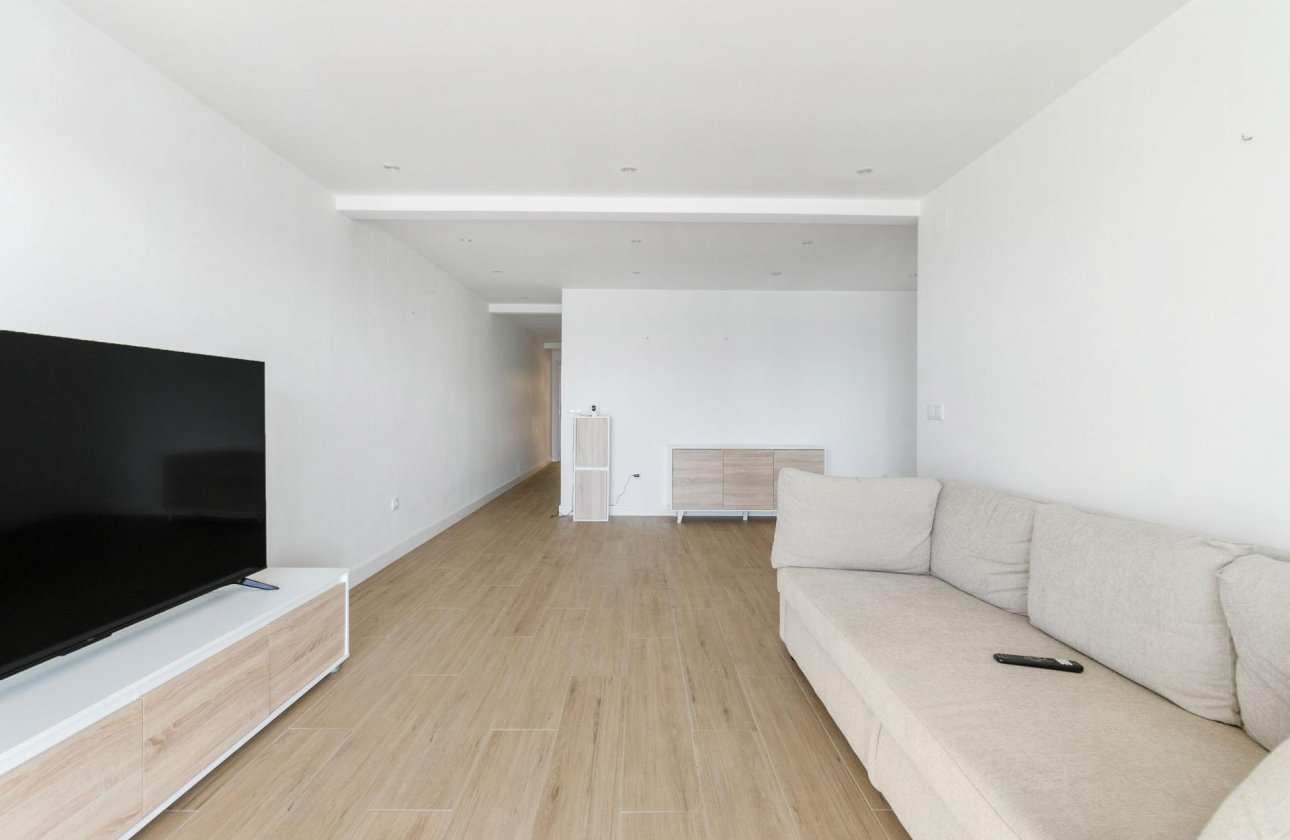 Resale - Apartment -
Torrevieja - Playa del Cura