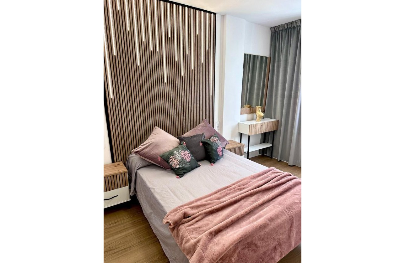 Resale - Apartment -
Torrevieja - Playa del Cura