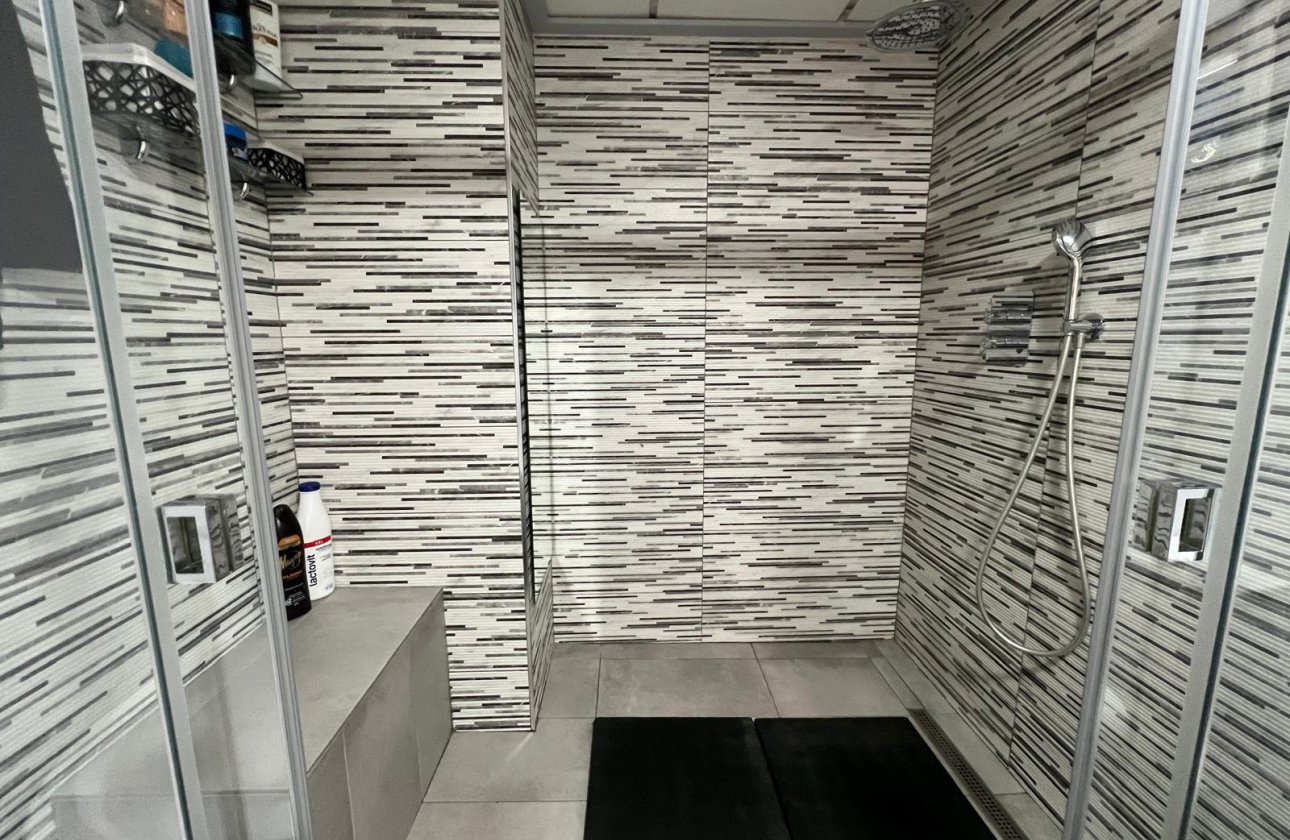 Resale - Apartment -
Torrevieja - Playa del Cura