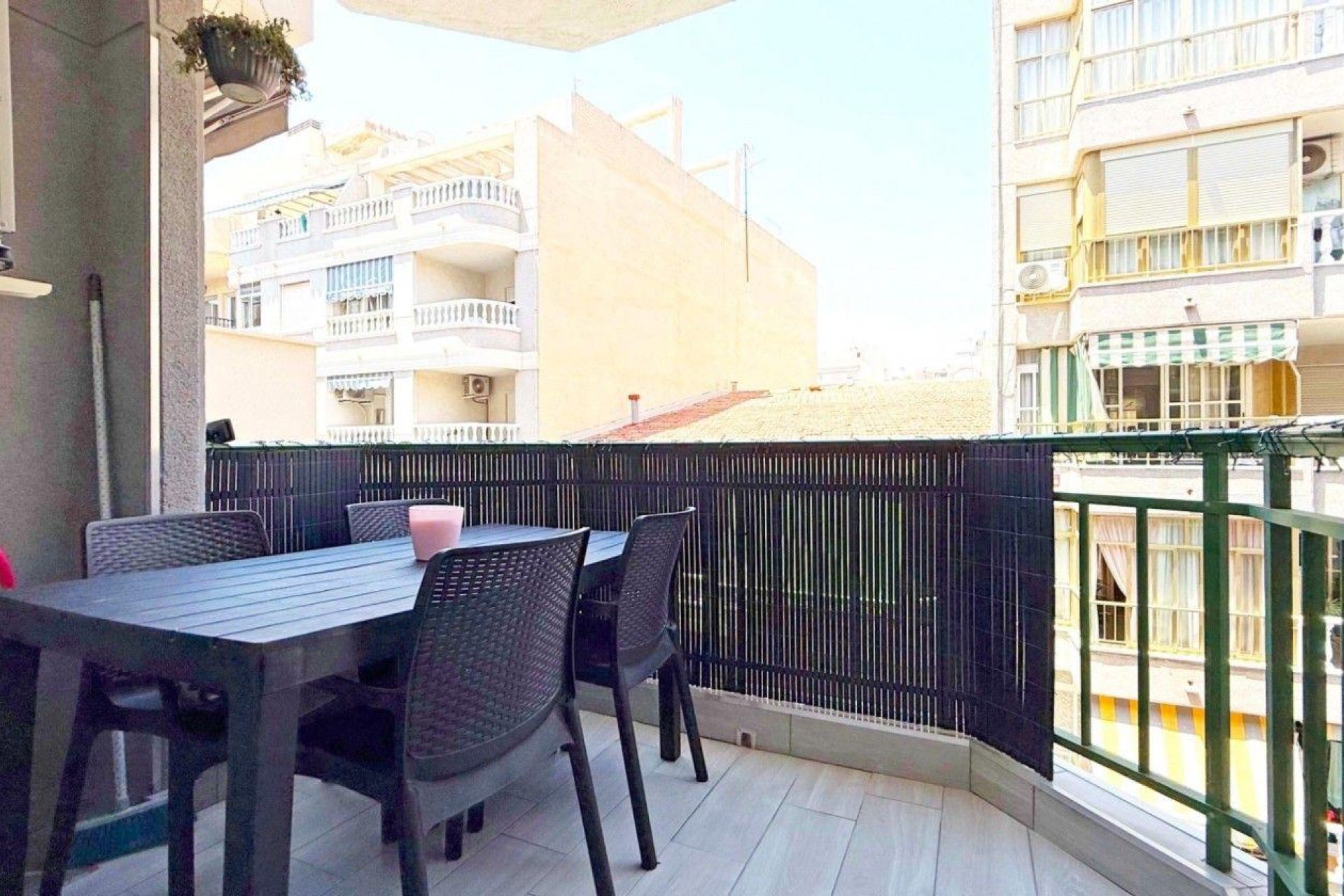 Resale - Apartment -
Torrevieja - Playa del Cura