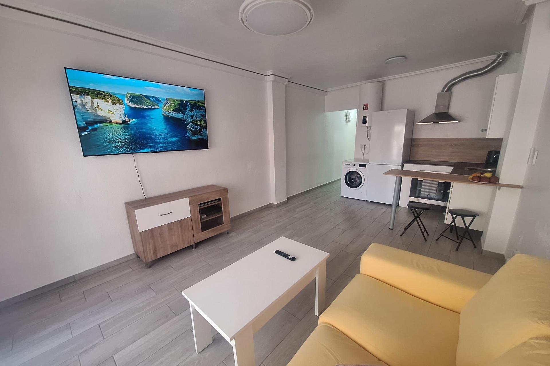 Resale - Apartment -
Torrevieja - Playa del Cura
