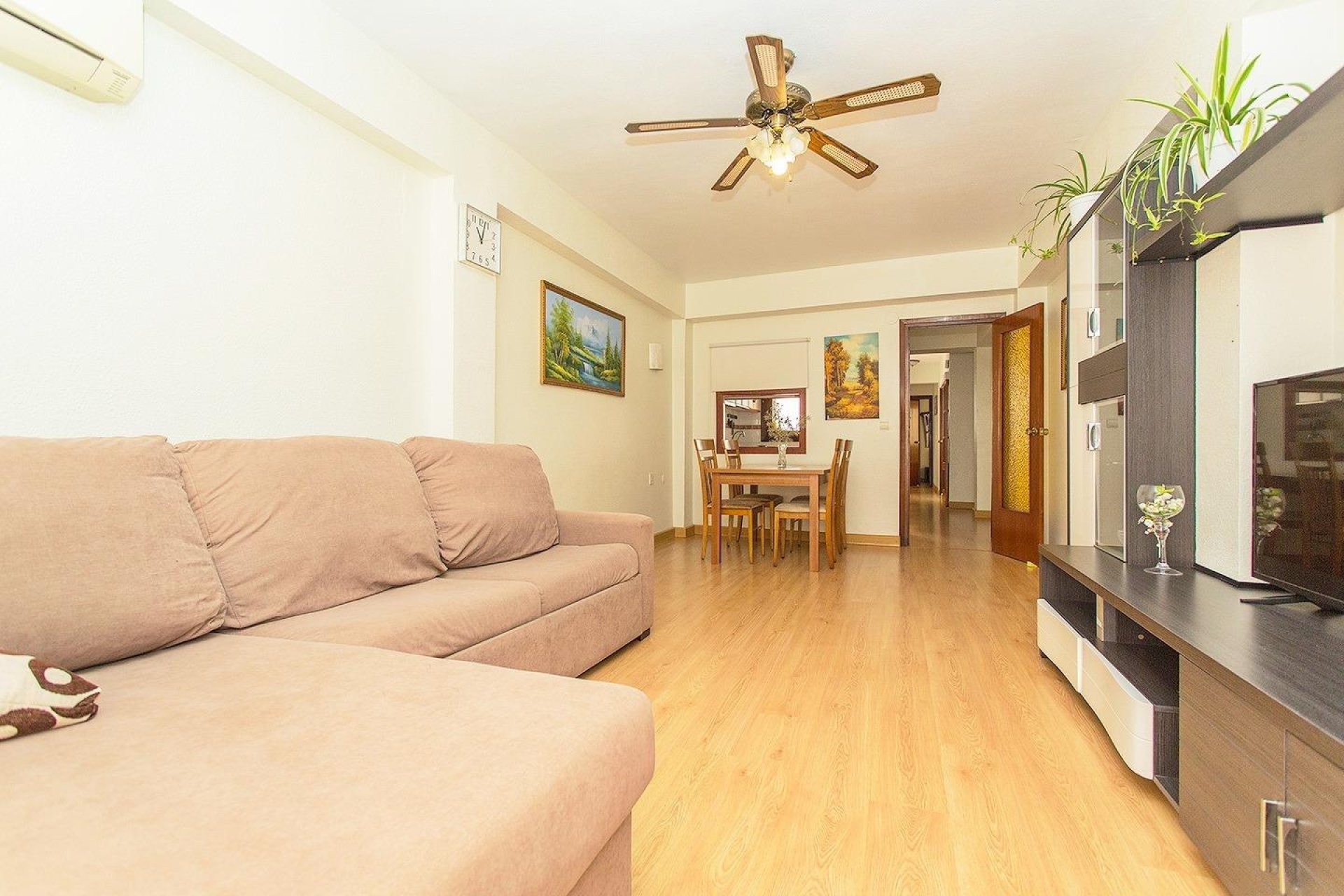 Resale - Apartment -
Torrevieja - Playa del Cura