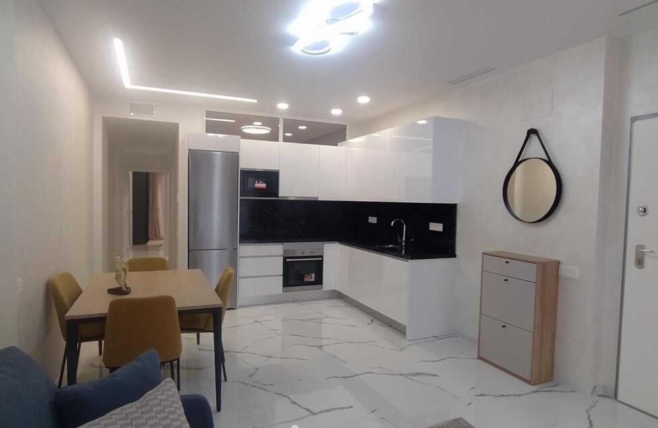 Resale - Apartment -
Torrevieja - Playa del Cura