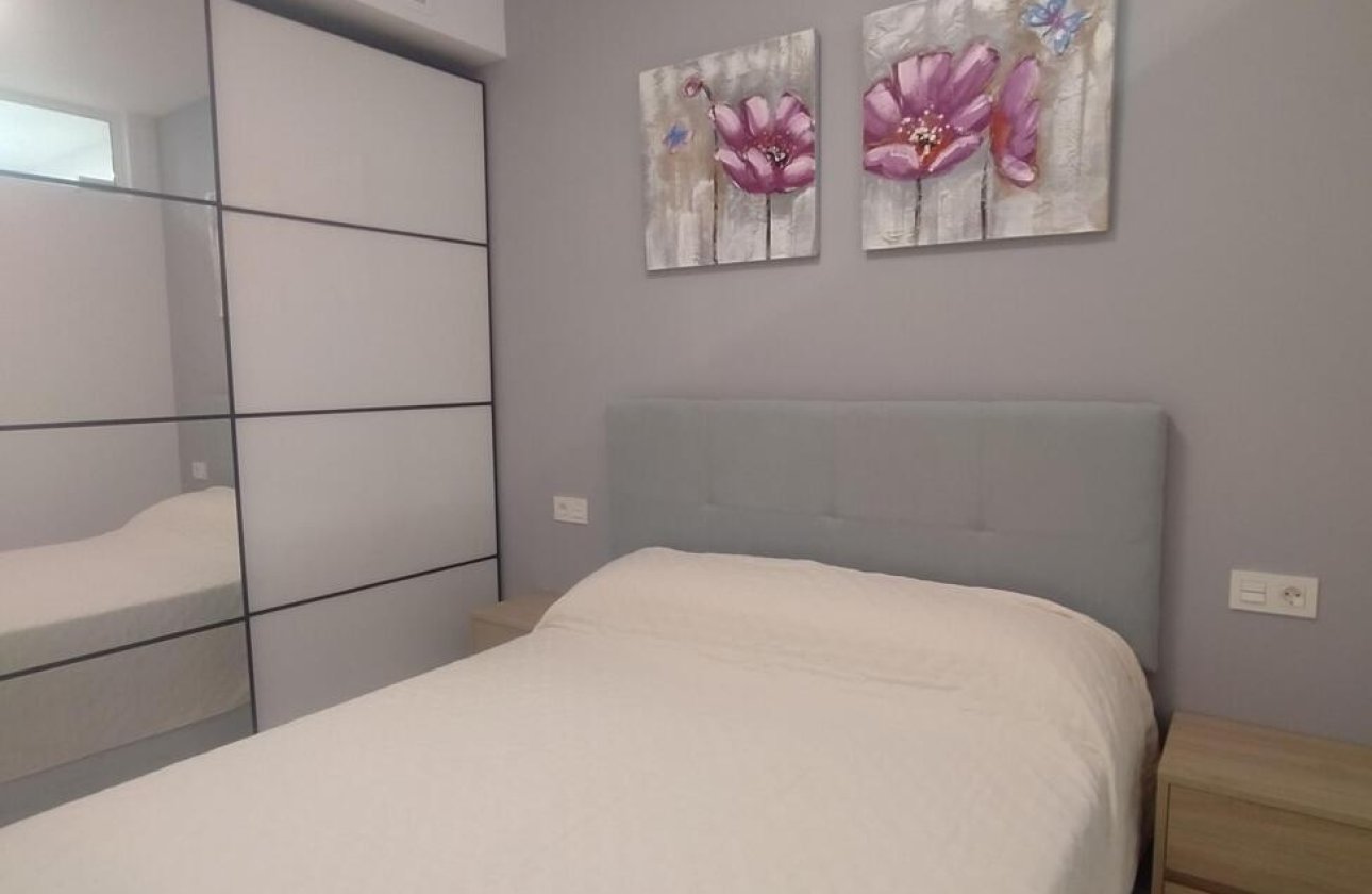 Resale - Apartment -
Torrevieja - Playa del Cura