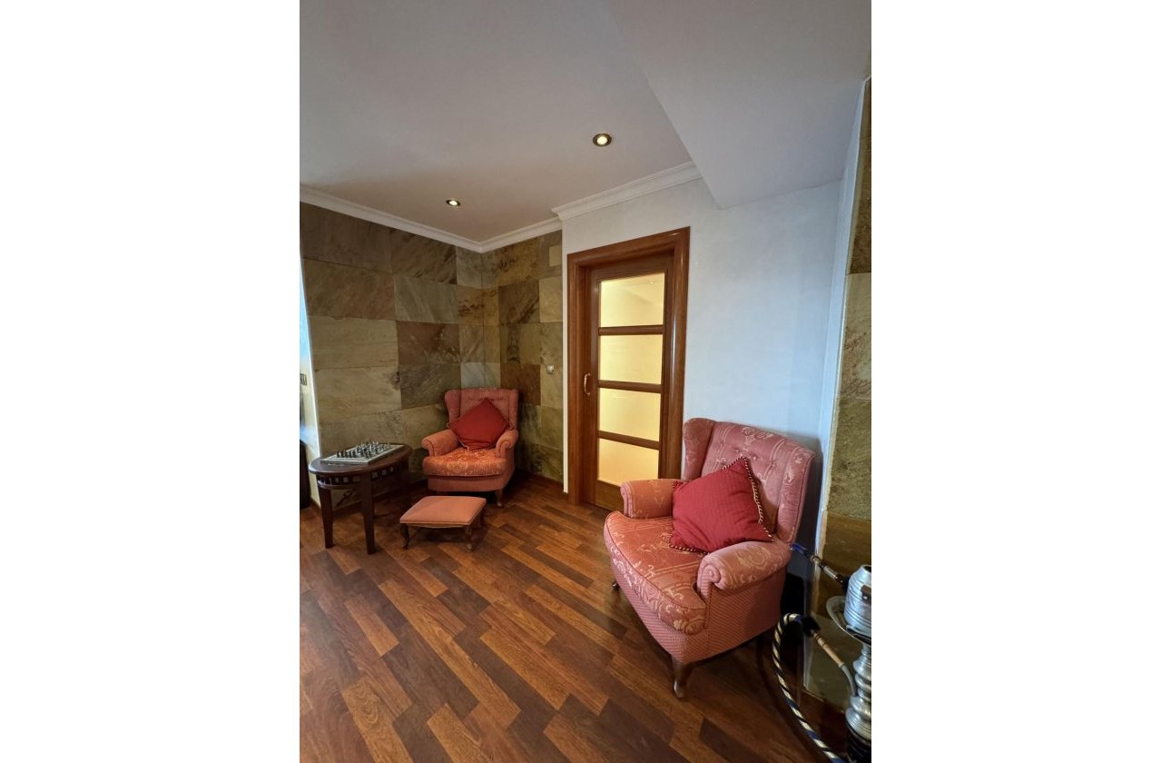 Resale - Apartment -
Torrevieja - Playa del Cura