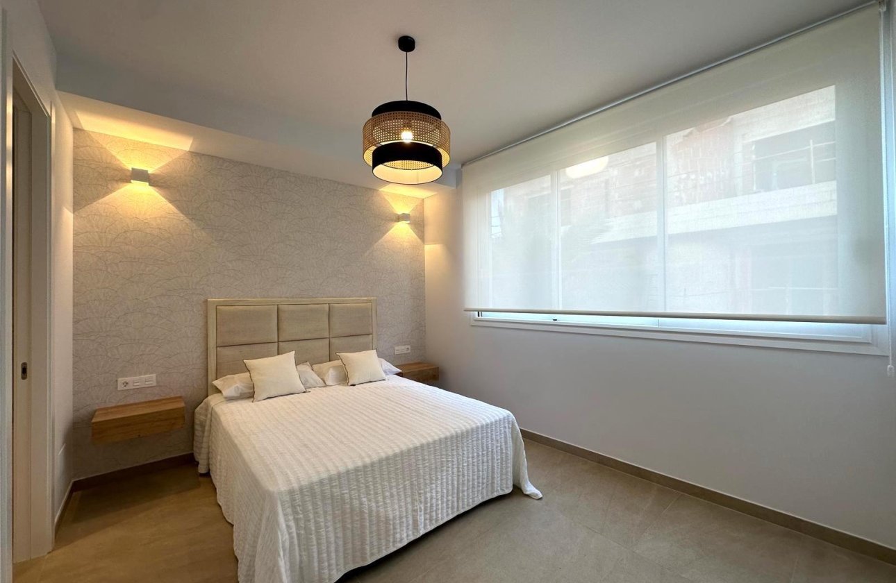 Resale - Apartment -
Torrevieja - Playa del Cura