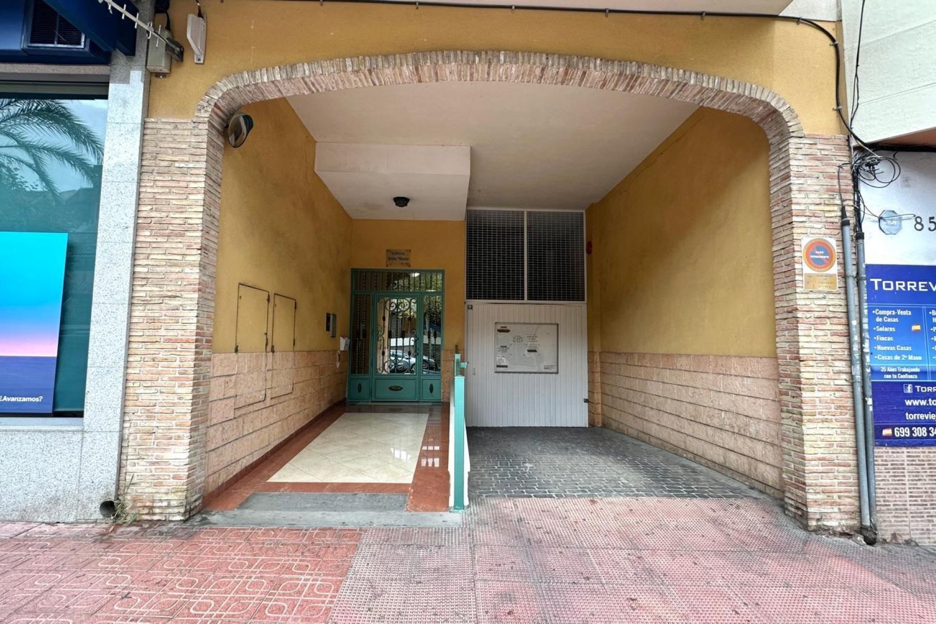 Resale - Apartment -
Torrevieja - Playa del Cura