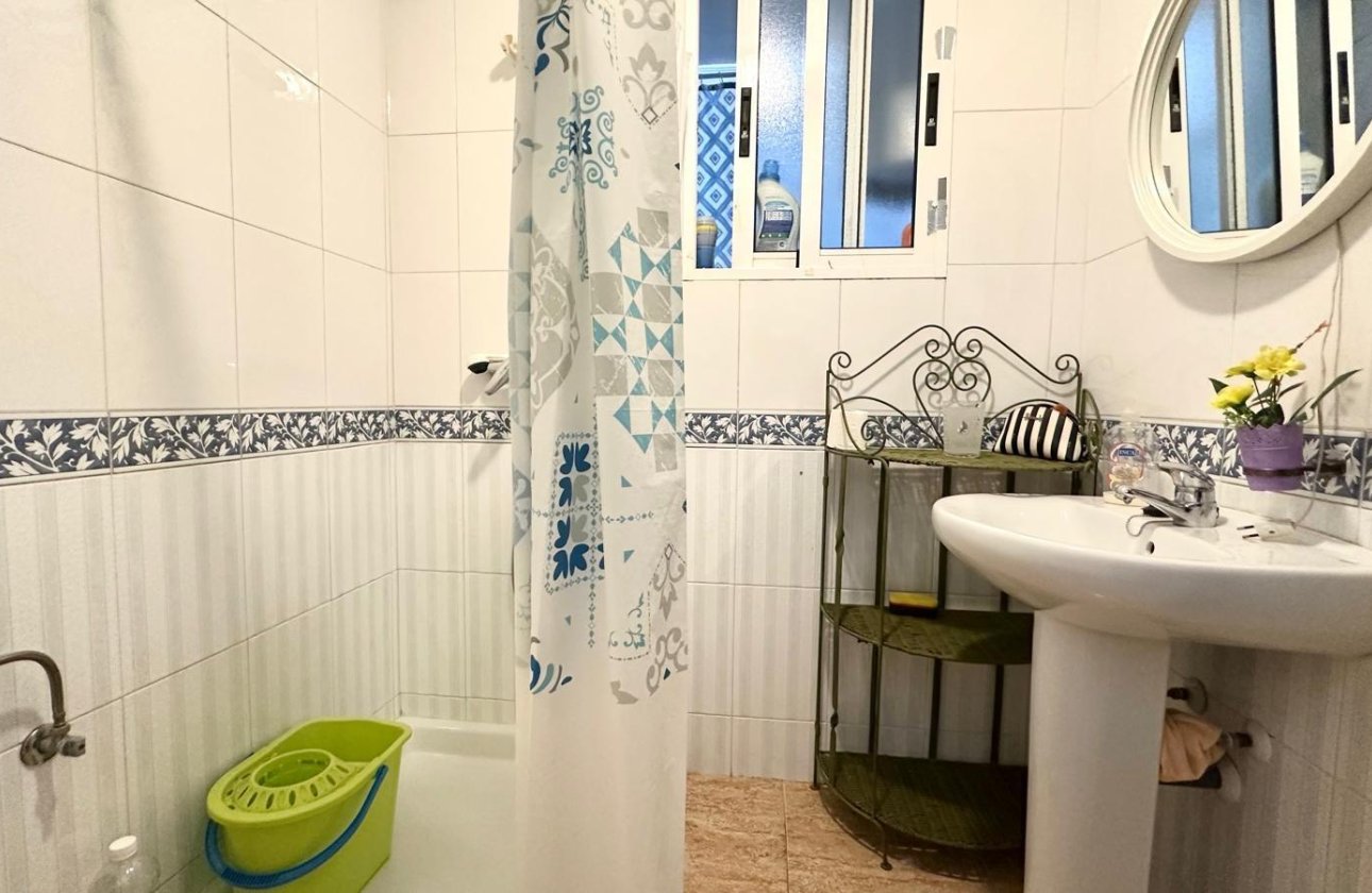 Resale - Apartment -
Torrevieja - Playa del Cura