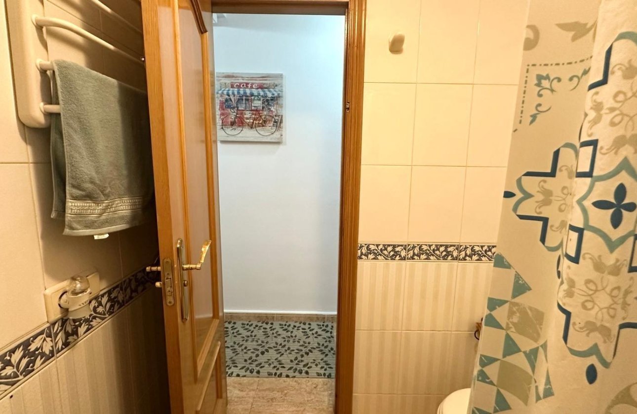 Resale - Apartment -
Torrevieja - Playa del Cura