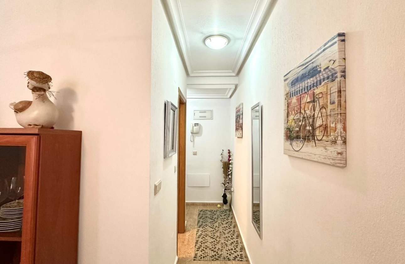 Resale - Apartment -
Torrevieja - Playa del Cura