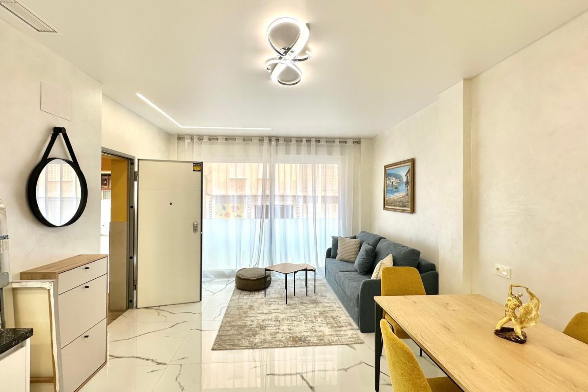 Resale - Apartment -
Torrevieja - Playa del Cura