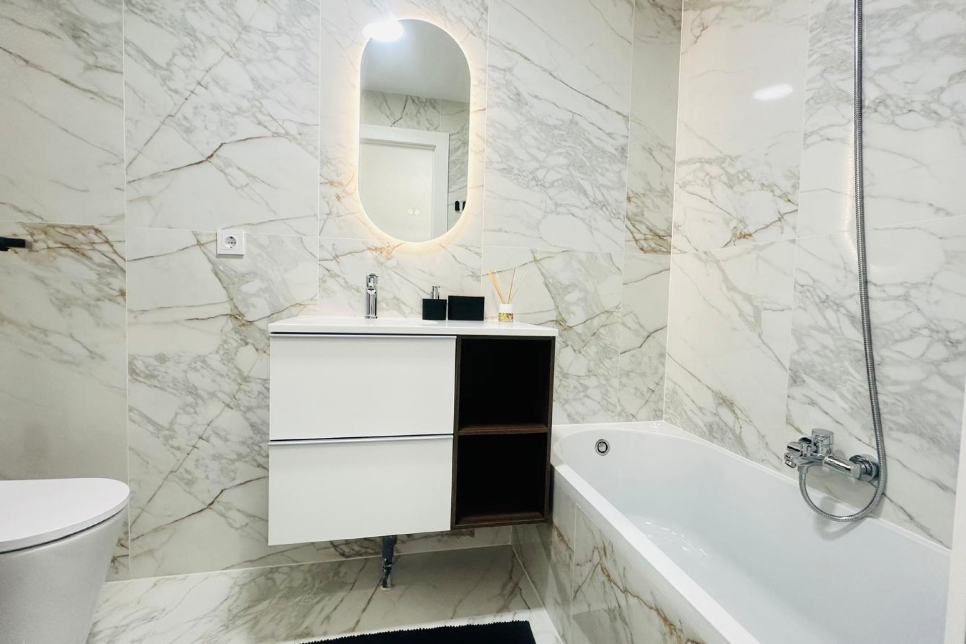 Resale - Apartment -
Torrevieja - Playa del Cura