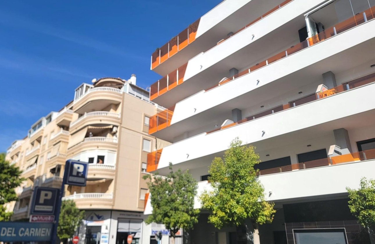 Resale - Apartment -
Torrevieja - Playa del Cura