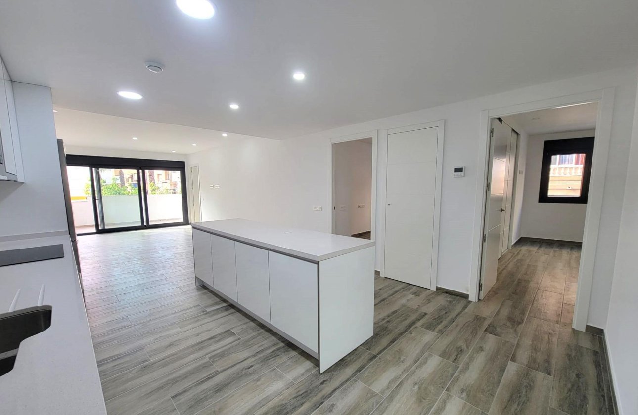 Resale - Apartment -
Torrevieja - Playa del Cura