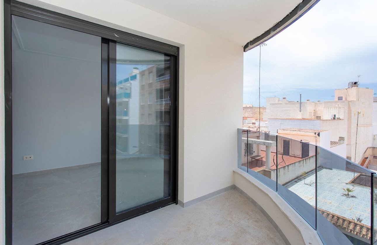Resale - Apartment -
Torrevieja - Playa del Cura
