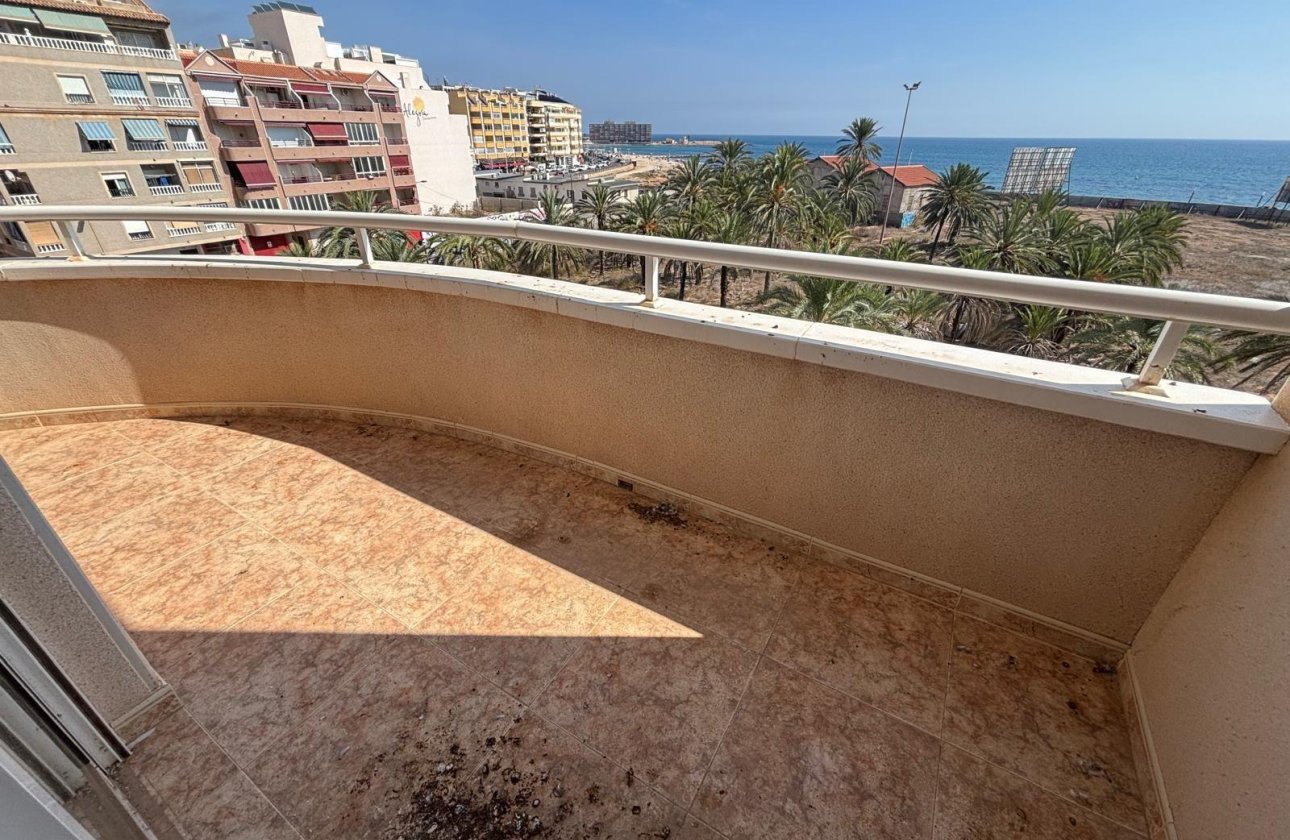 Resale - Apartment -
Torrevieja - Playa del Cura