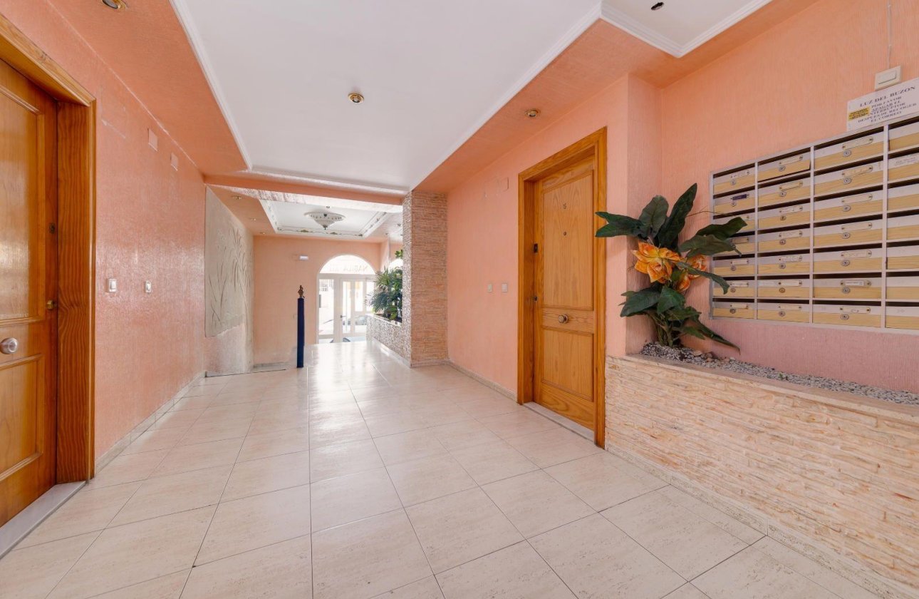 Resale - Apartment -
Torrevieja - Playa del Cura