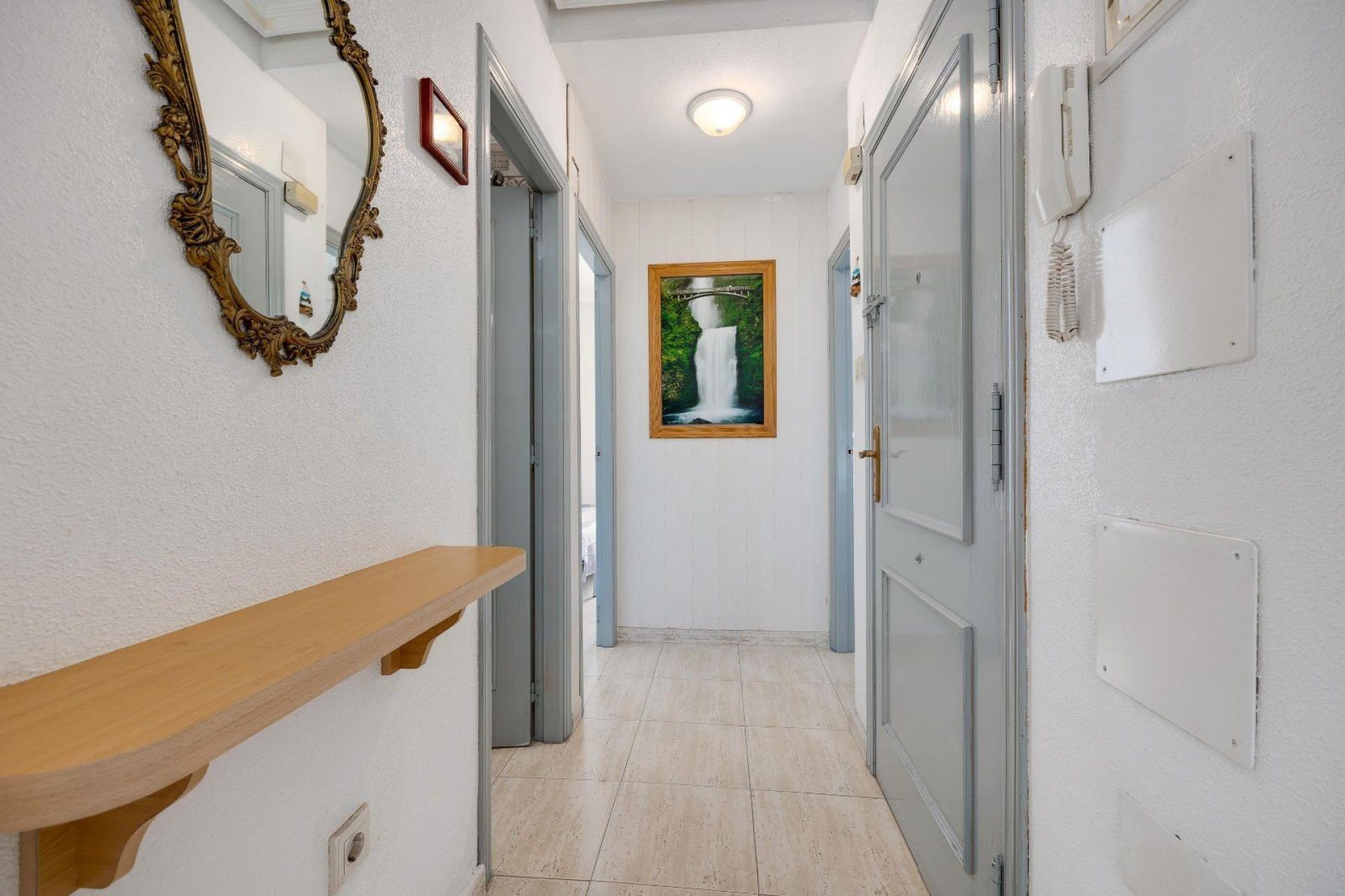 Resale - Apartment -
Torrevieja - Playa del Cura