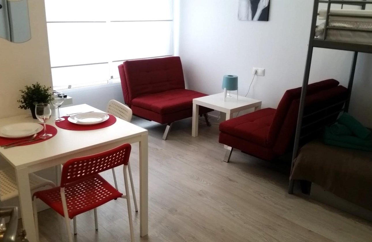 Resale - Apartment -
Torrevieja - Playa del Cura