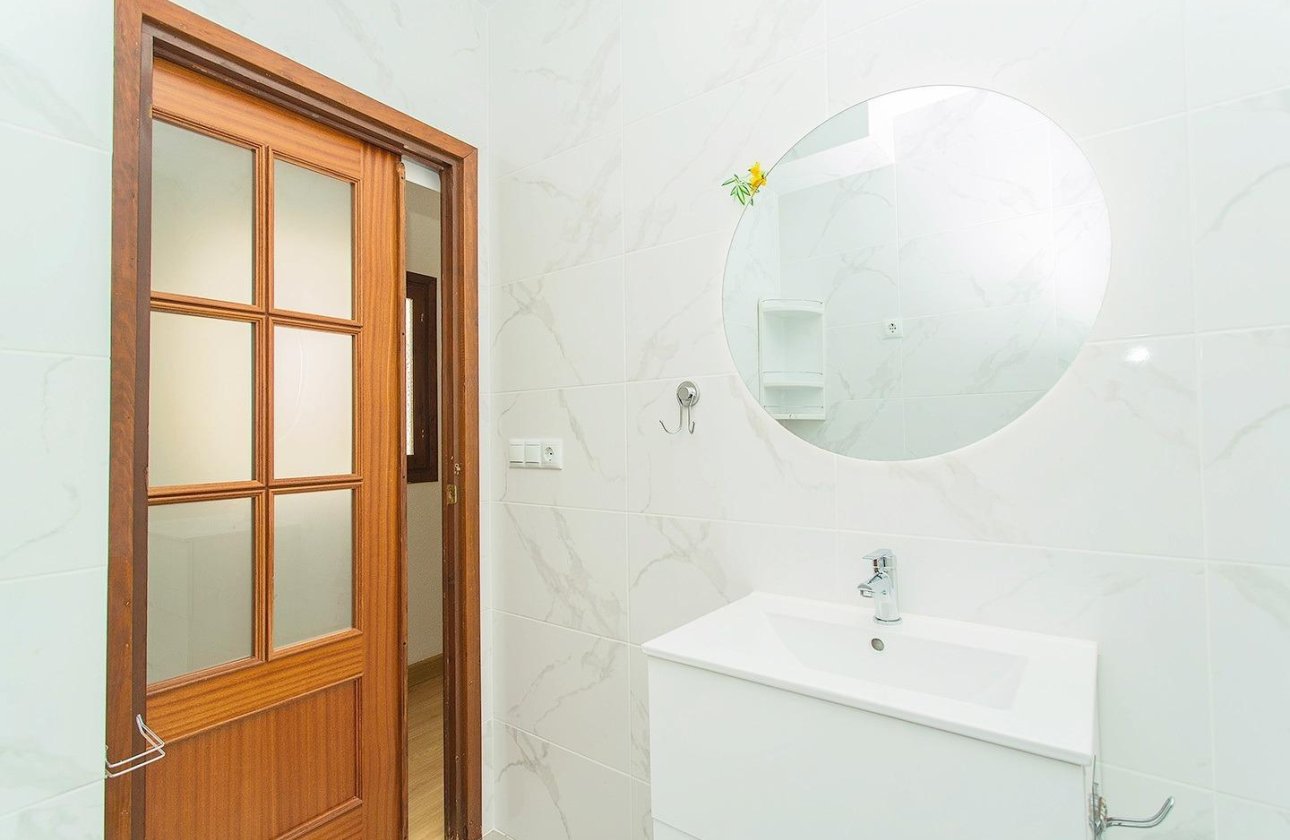 Resale - Apartment -
Torrevieja - Playa del Cura