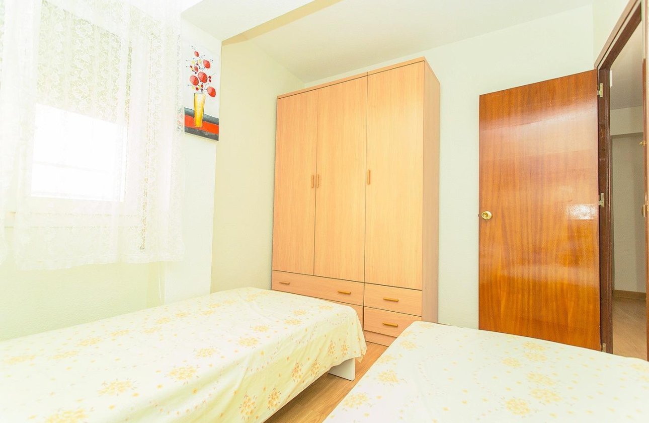 Resale - Apartment -
Torrevieja - Playa del Cura