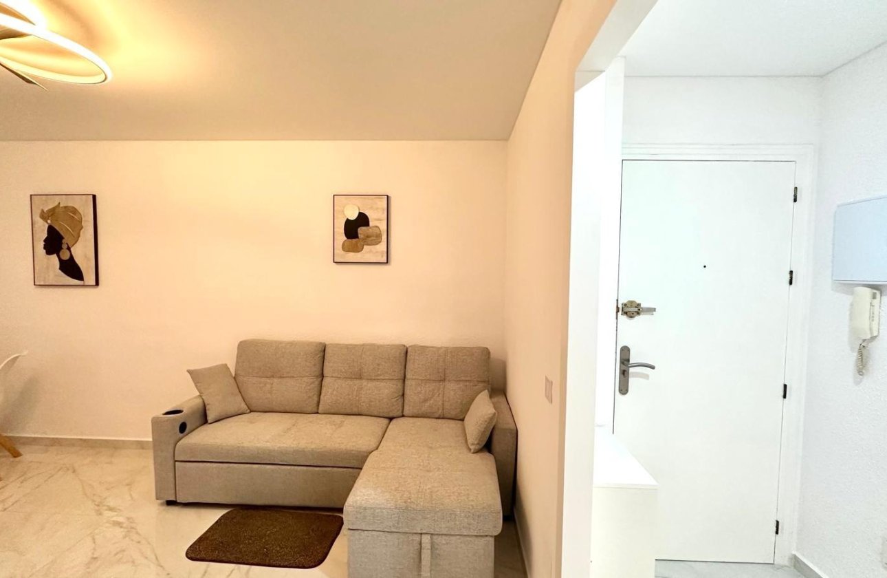 Resale - Apartment -
Torrevieja - Playa del Cura