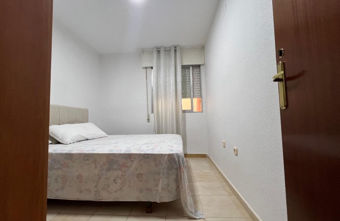 Resale - Apartment -
Torrevieja - Playa del Cura
