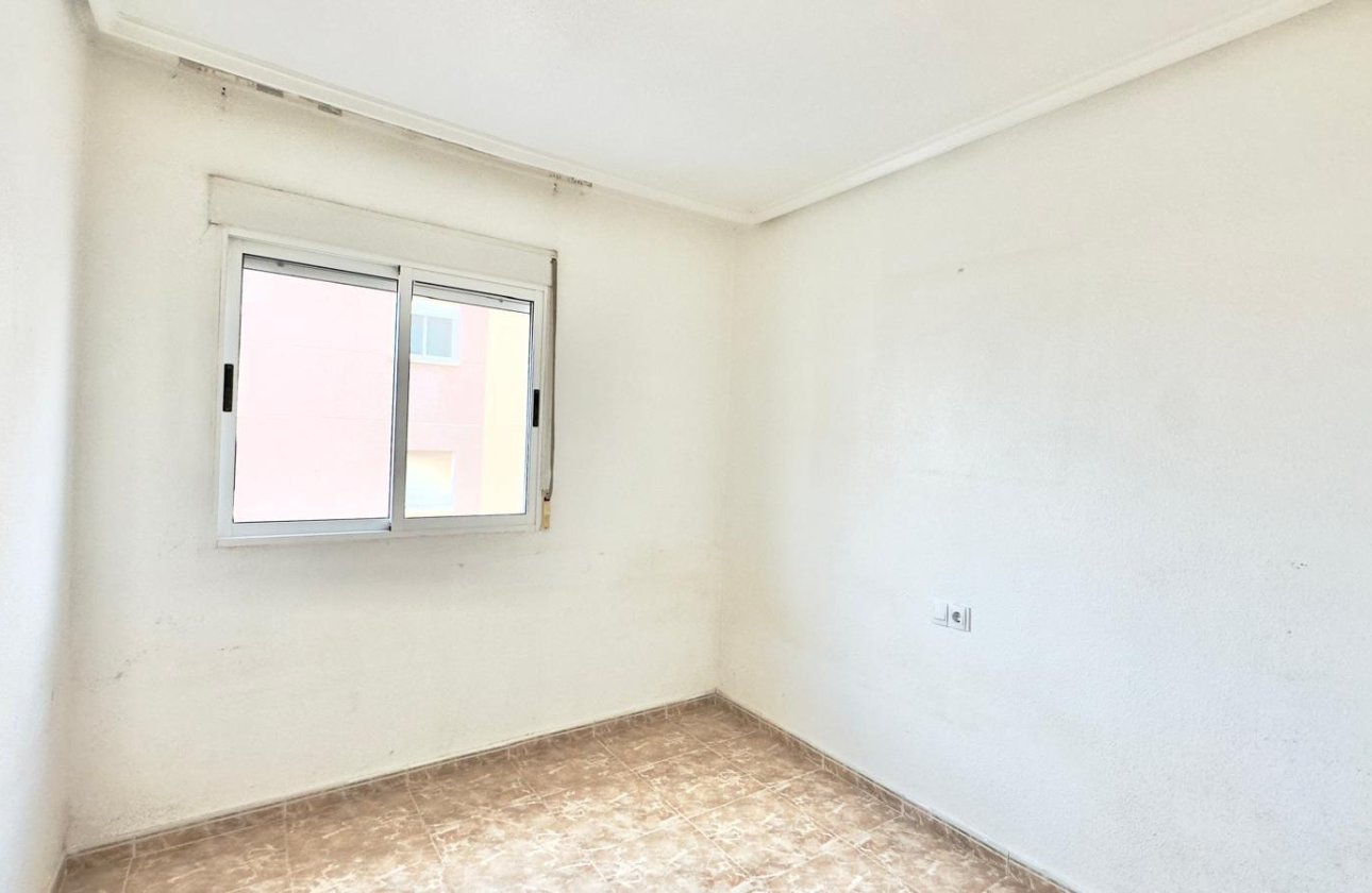 Resale - Apartment -
Torrevieja - Playa del Cura