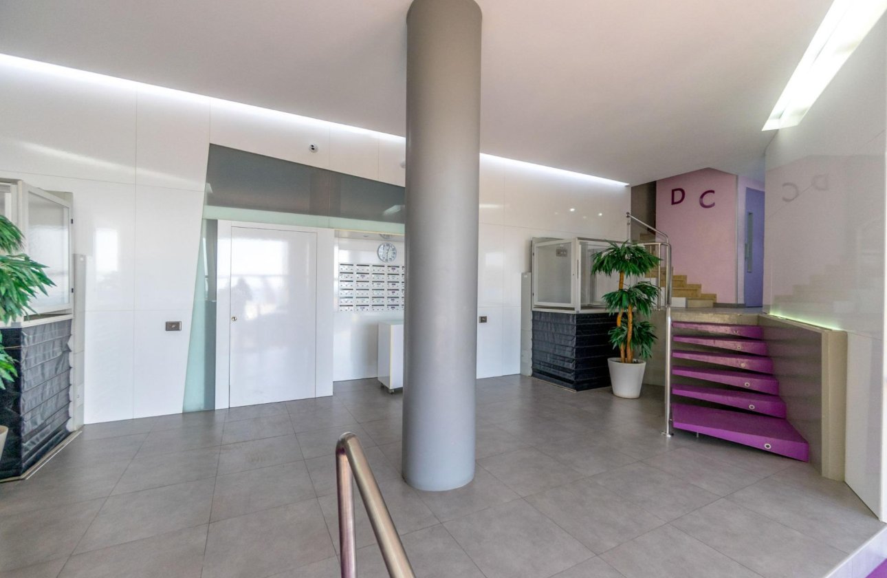 Resale - Apartment -
Torrevieja - Playa del Cura