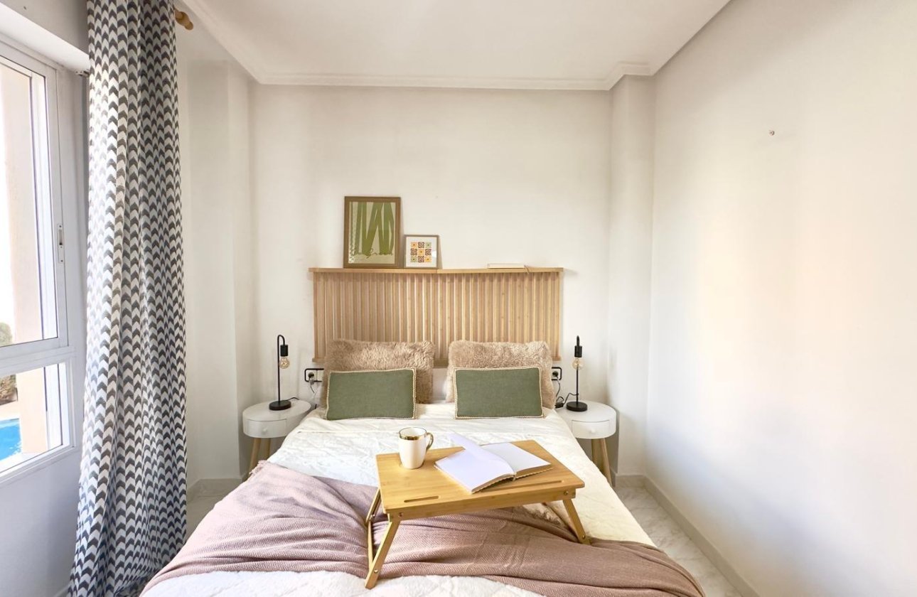 Resale - Apartment -
Torrevieja - Playa del Cura