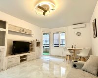 Resale - Apartment -
Torrevieja - Playa del Cura