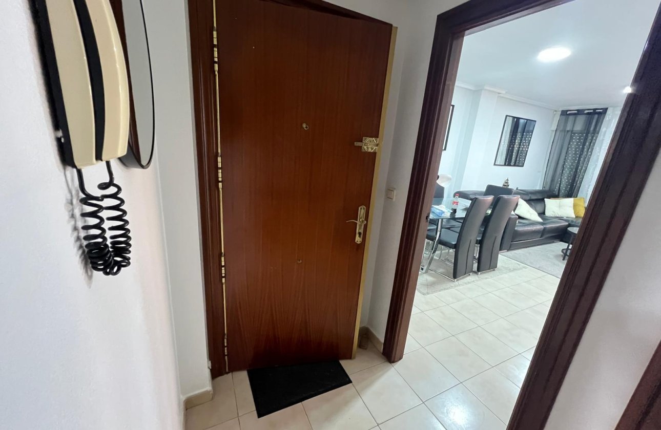 Resale - Apartment -
Torrevieja - Playa del Cura