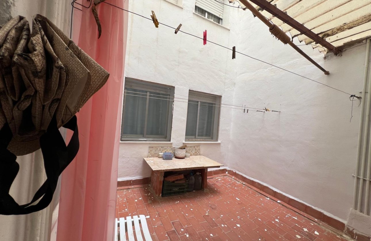 Resale - Apartment -
Torrevieja - Playa del Cura