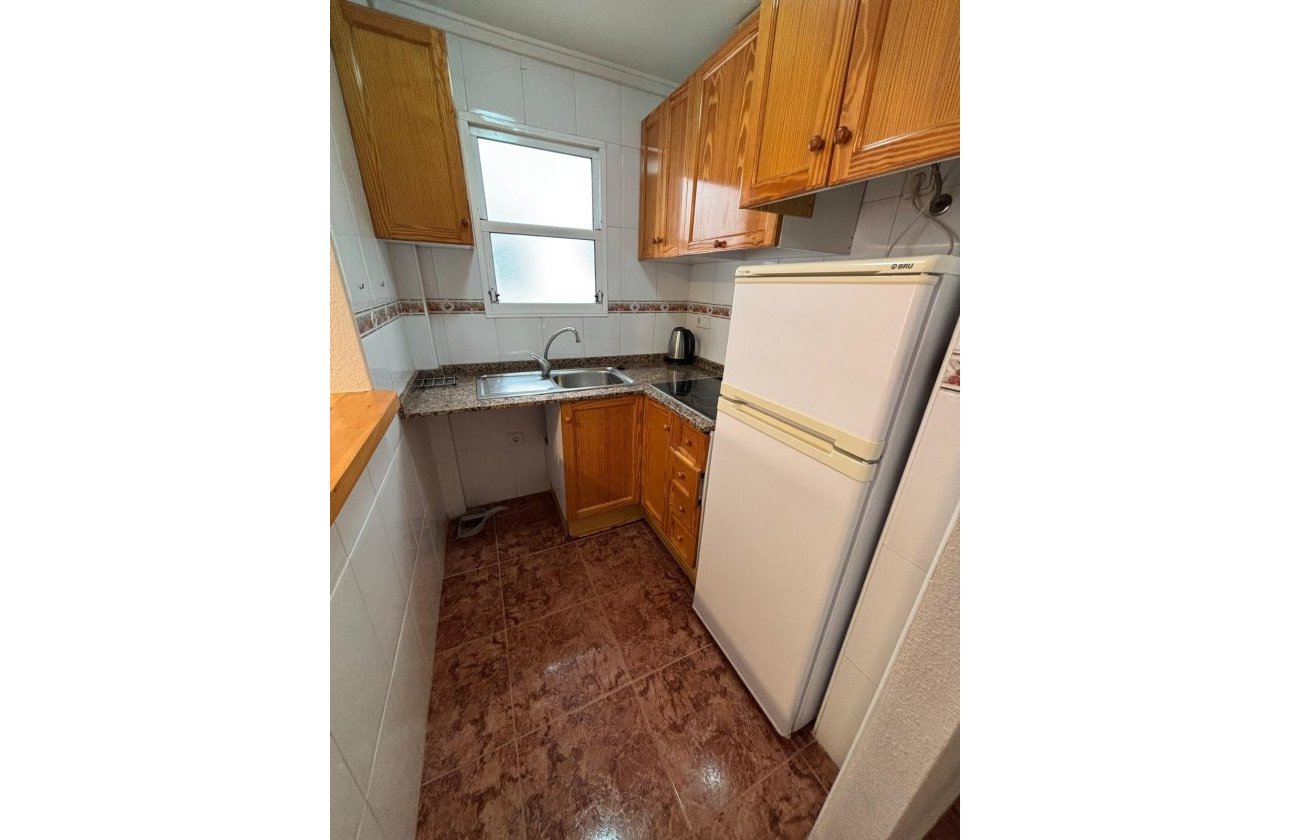 Resale - Apartment -
Torrevieja - Playa del Cura