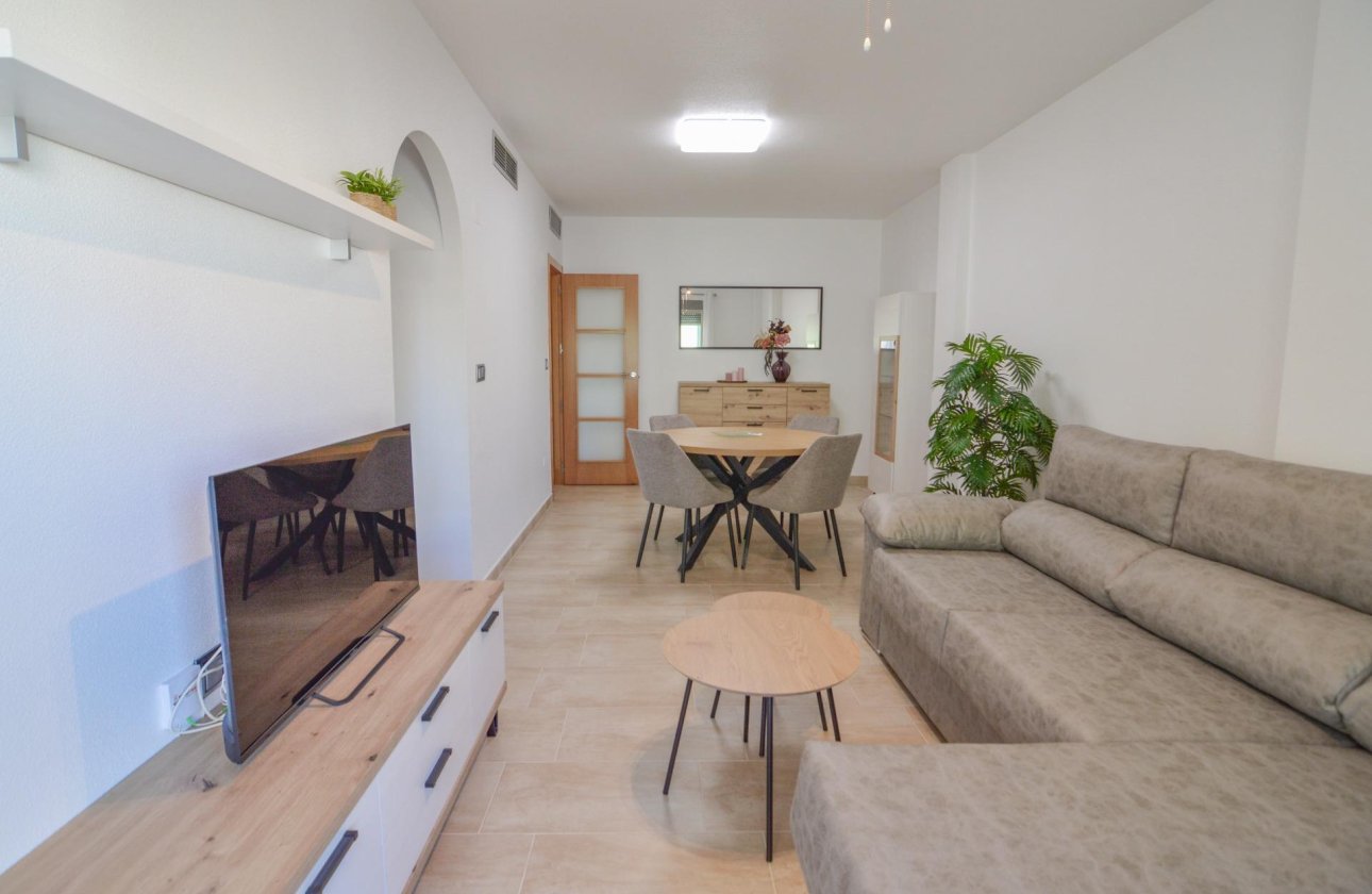 Resale - Apartment -
Torrevieja - Playa del Cura