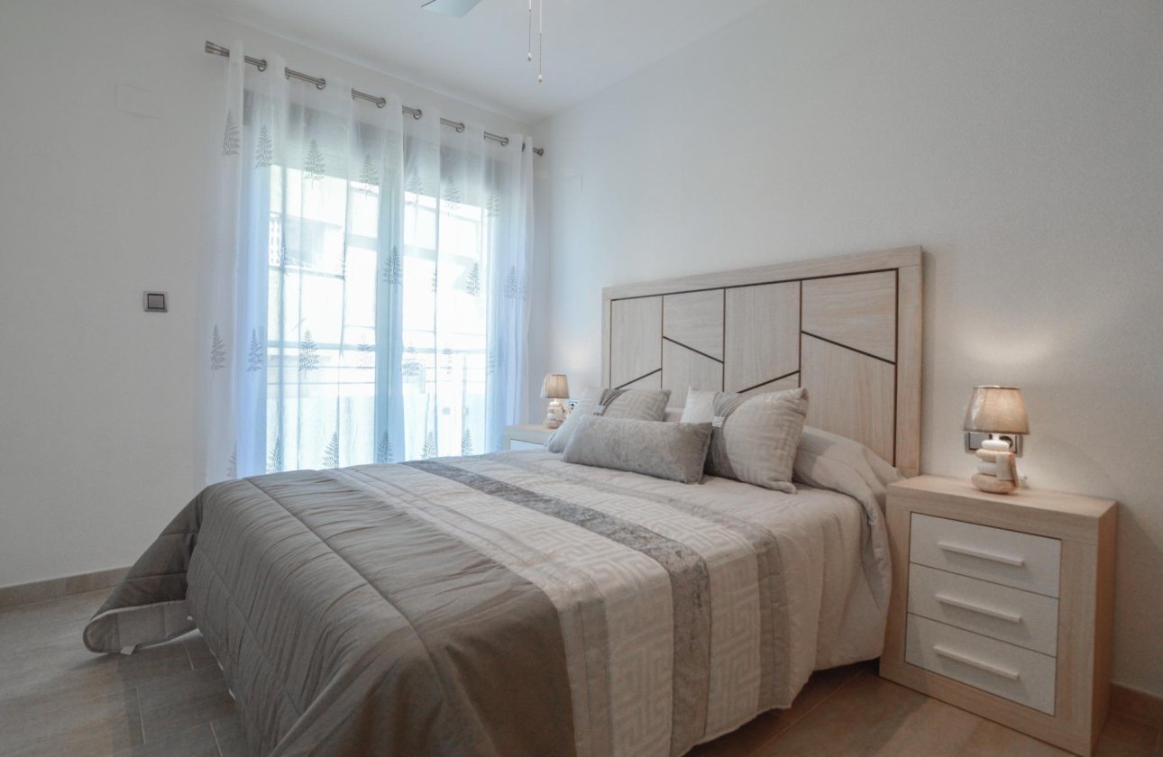 Resale - Apartment -
Torrevieja - Playa del Cura