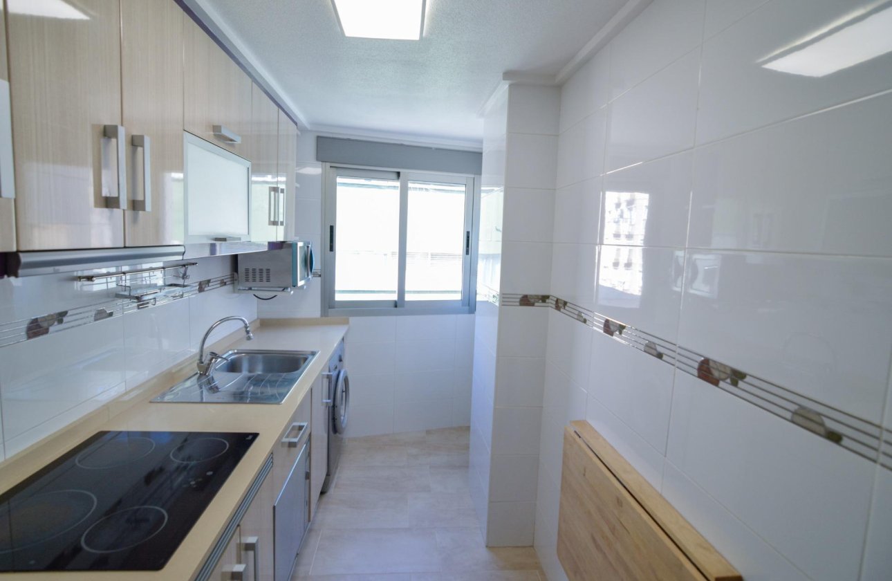 Resale - Apartment -
Torrevieja - Playa del Cura