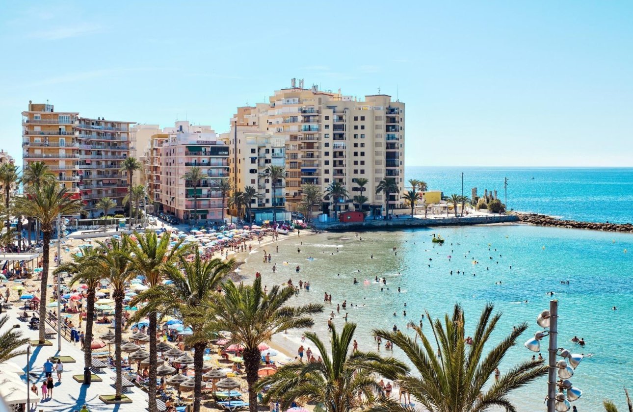 Resale - Apartment -
Torrevieja - Playa del Cura