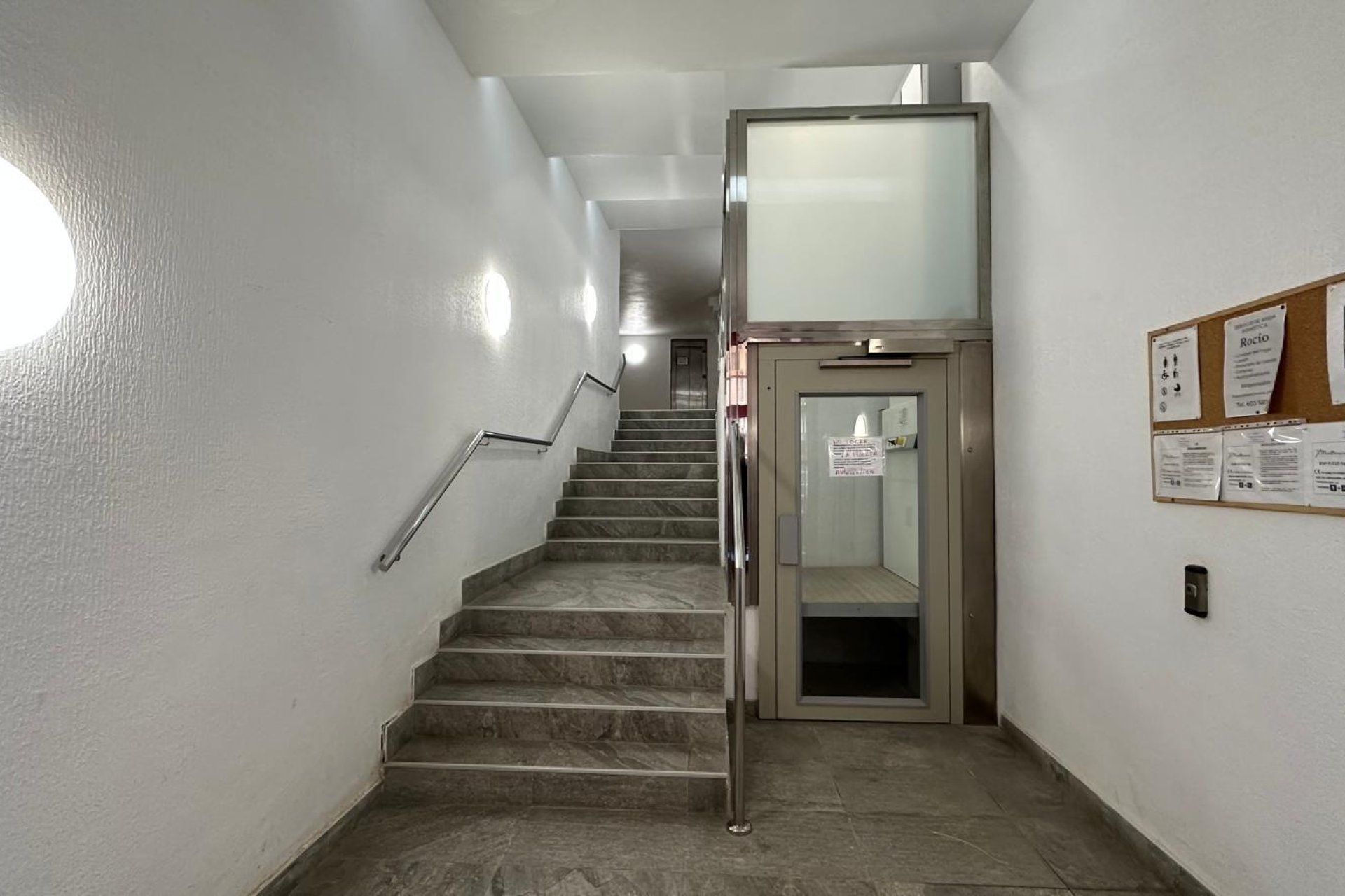 Resale - Apartment -
Torrevieja - Playa del Cura