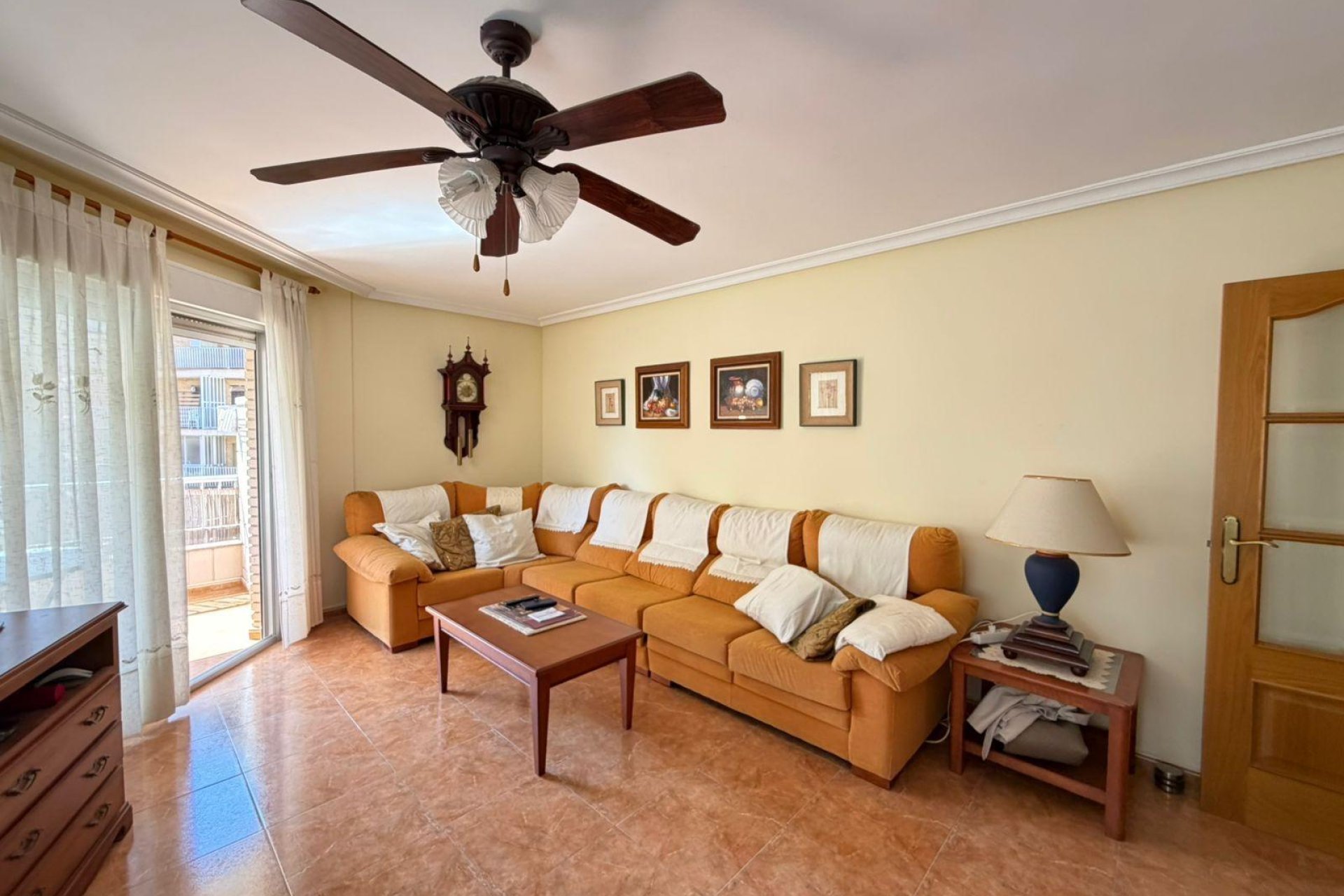 Resale - Apartment -
Torrevieja - Playa del Cura