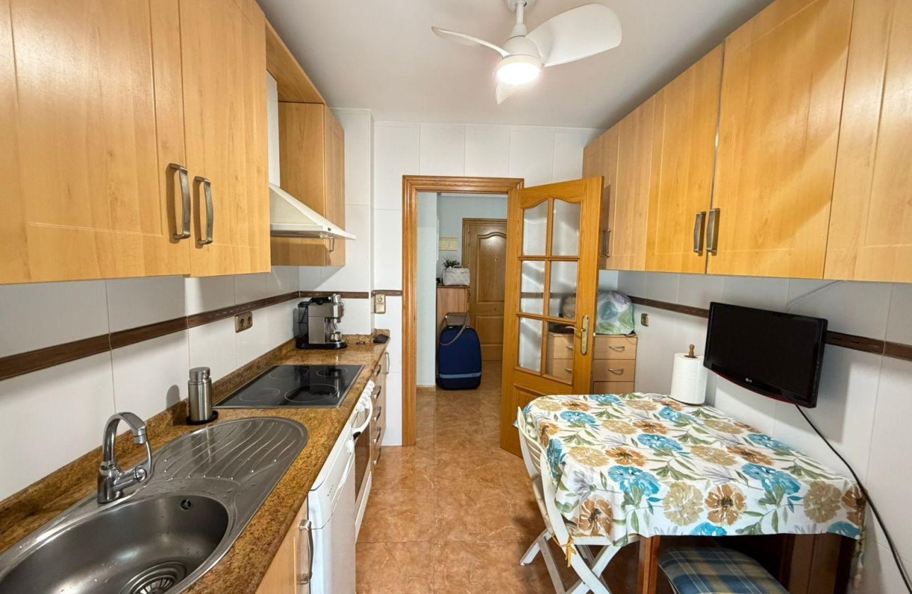 Resale - Apartment -
Torrevieja - Playa del Cura