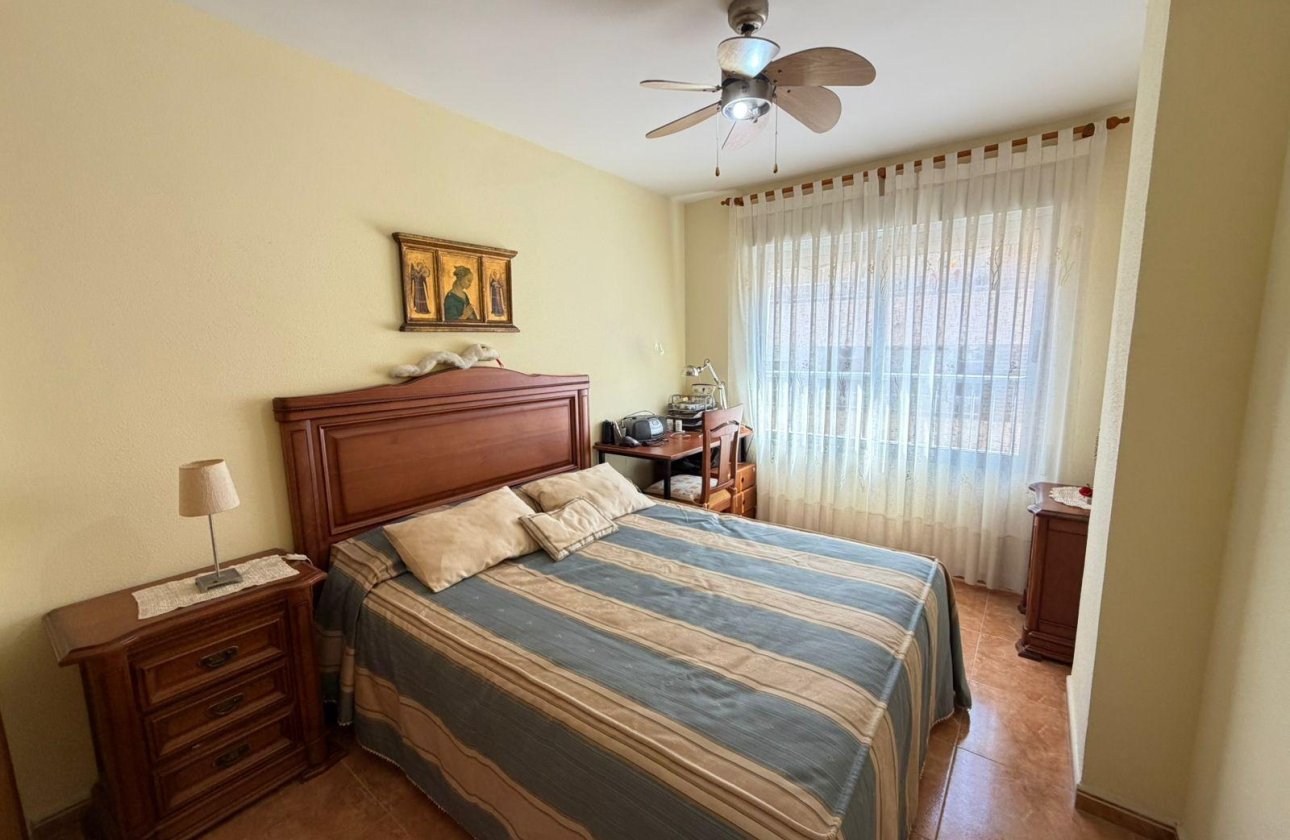 Resale - Apartment -
Torrevieja - Playa del Cura