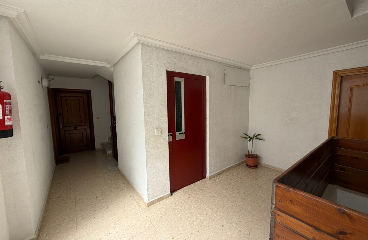 Resale - Apartment -
Torrevieja - Playa del Cura