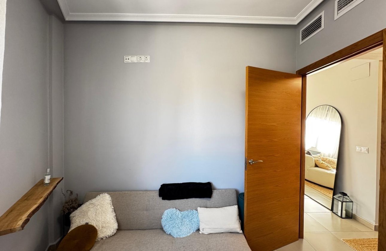 Resale - Apartment -
Torrevieja - Playa del Cura