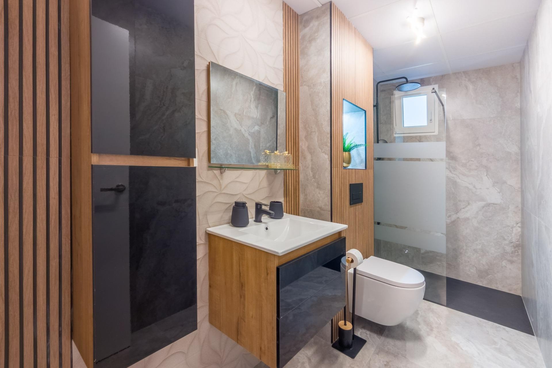 Resale - Apartment -
Torrevieja - Playa del Cura
