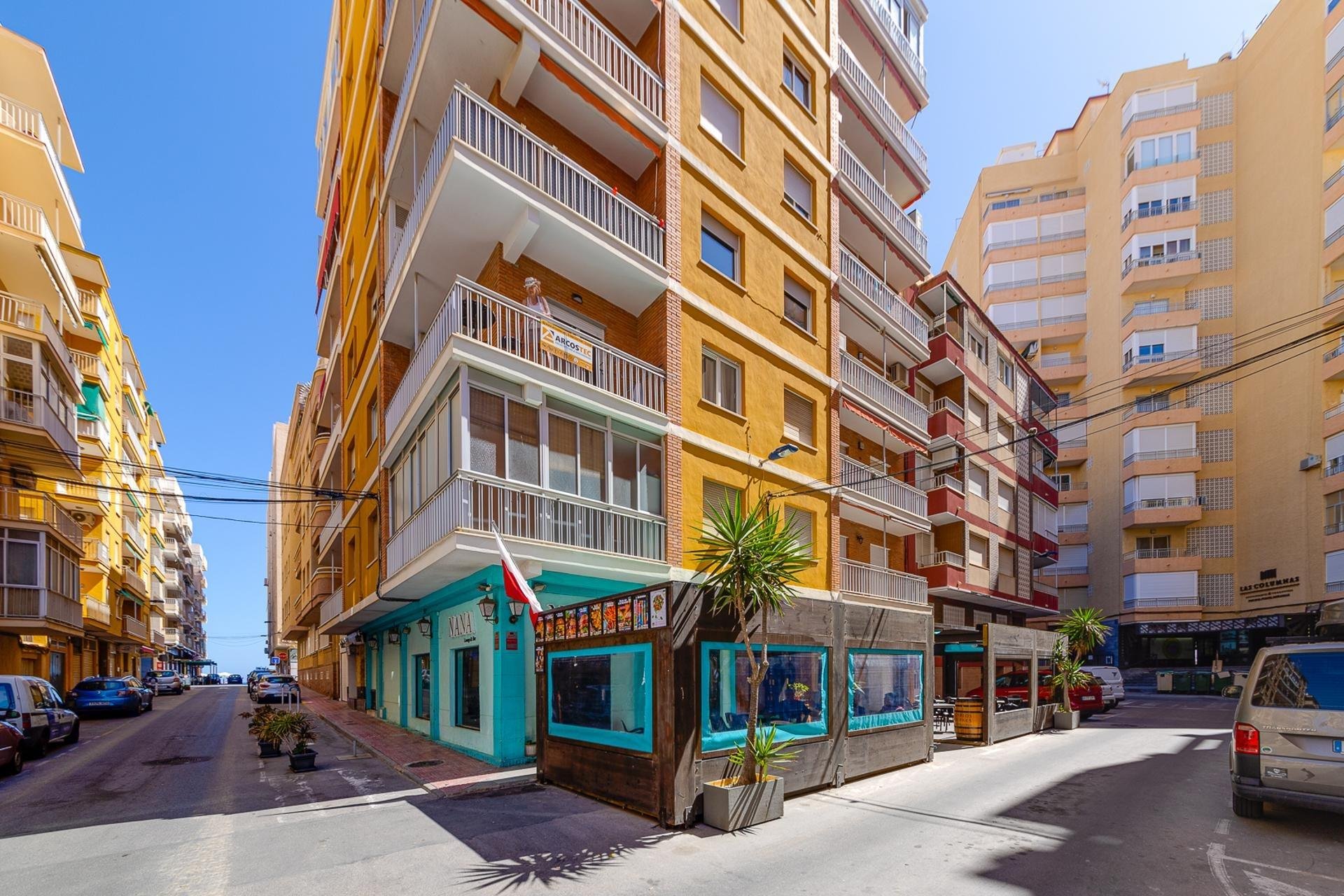 Resale - Apartment -
Torrevieja - Playa del Cura