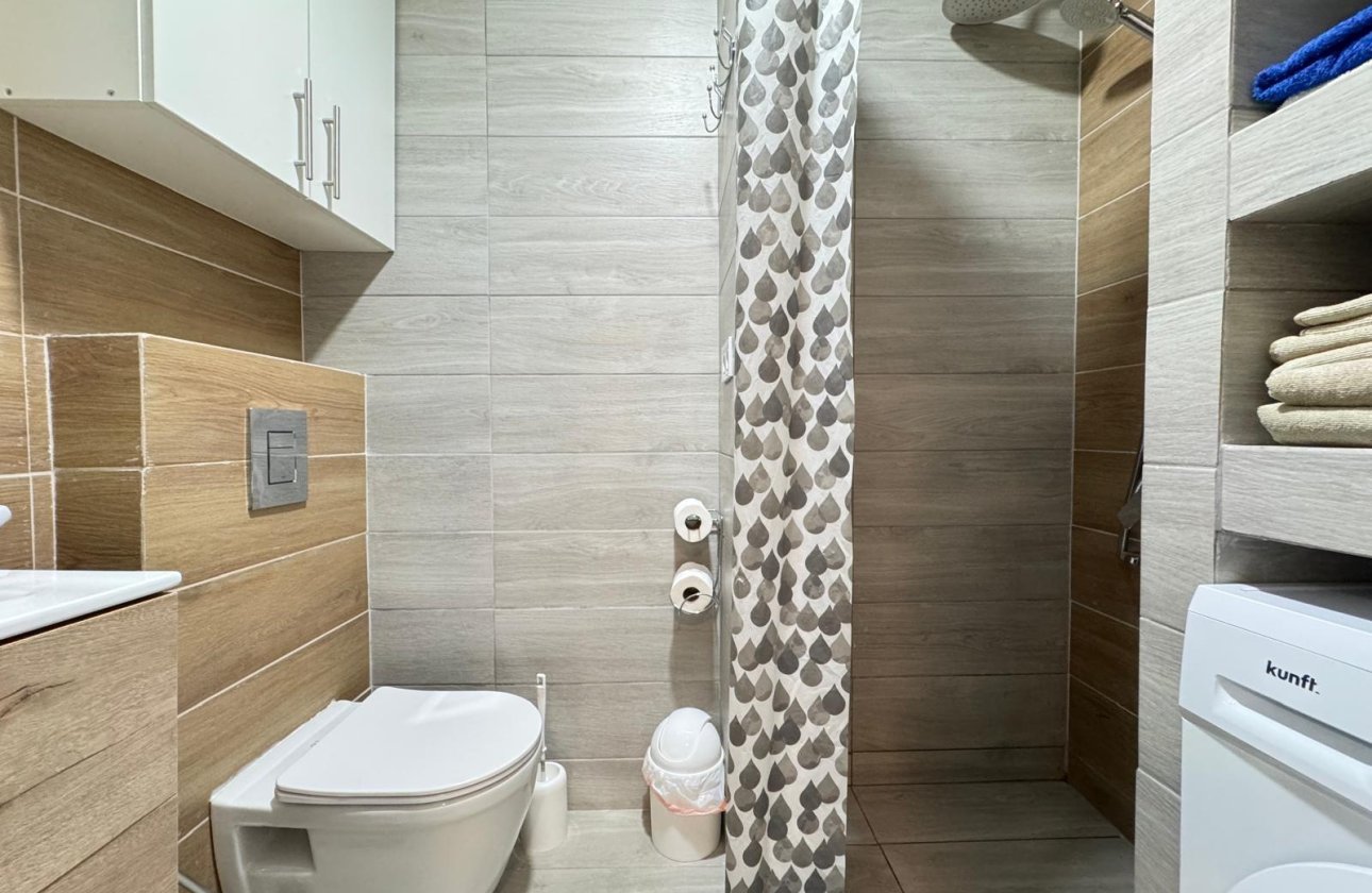 Resale - Apartment -
Torrevieja - Playa del Cura