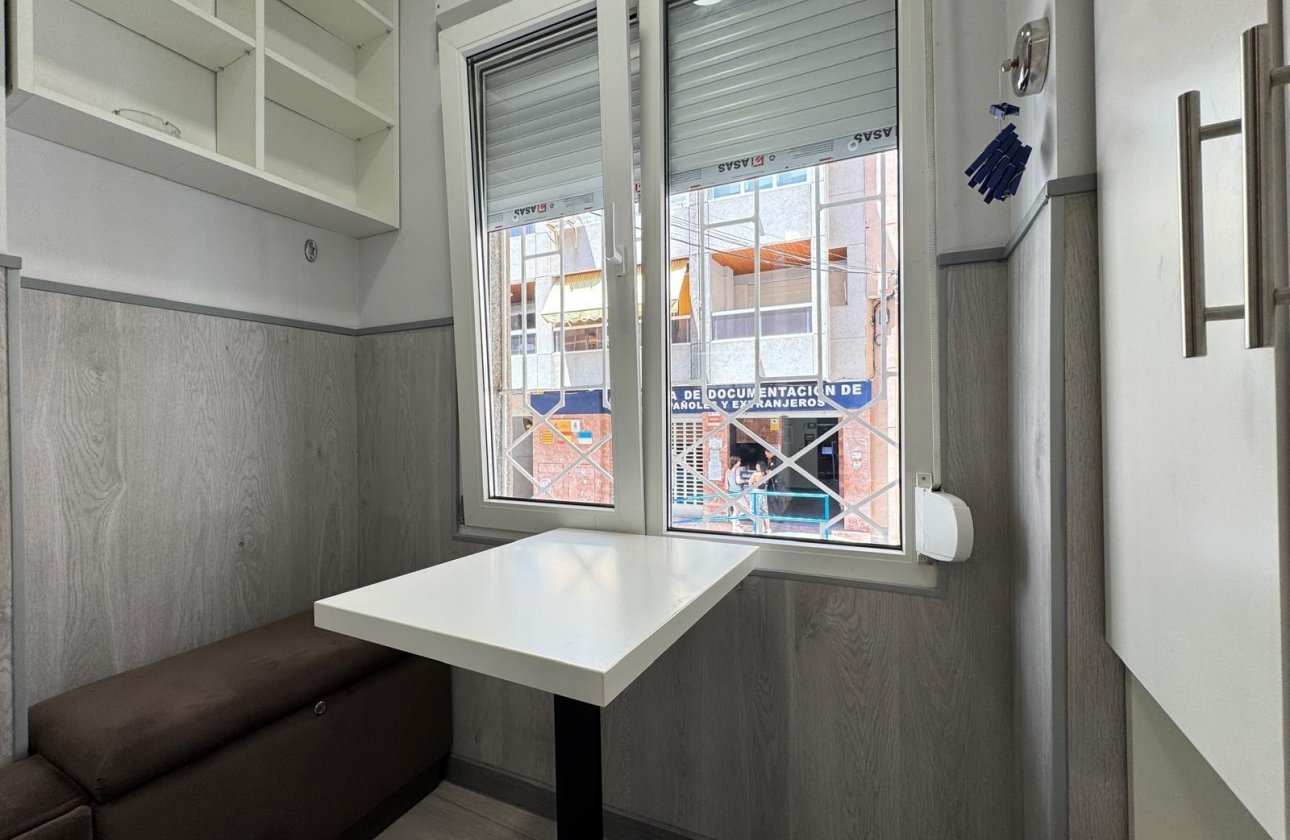 Resale - Apartment -
Torrevieja - Playa del Cura