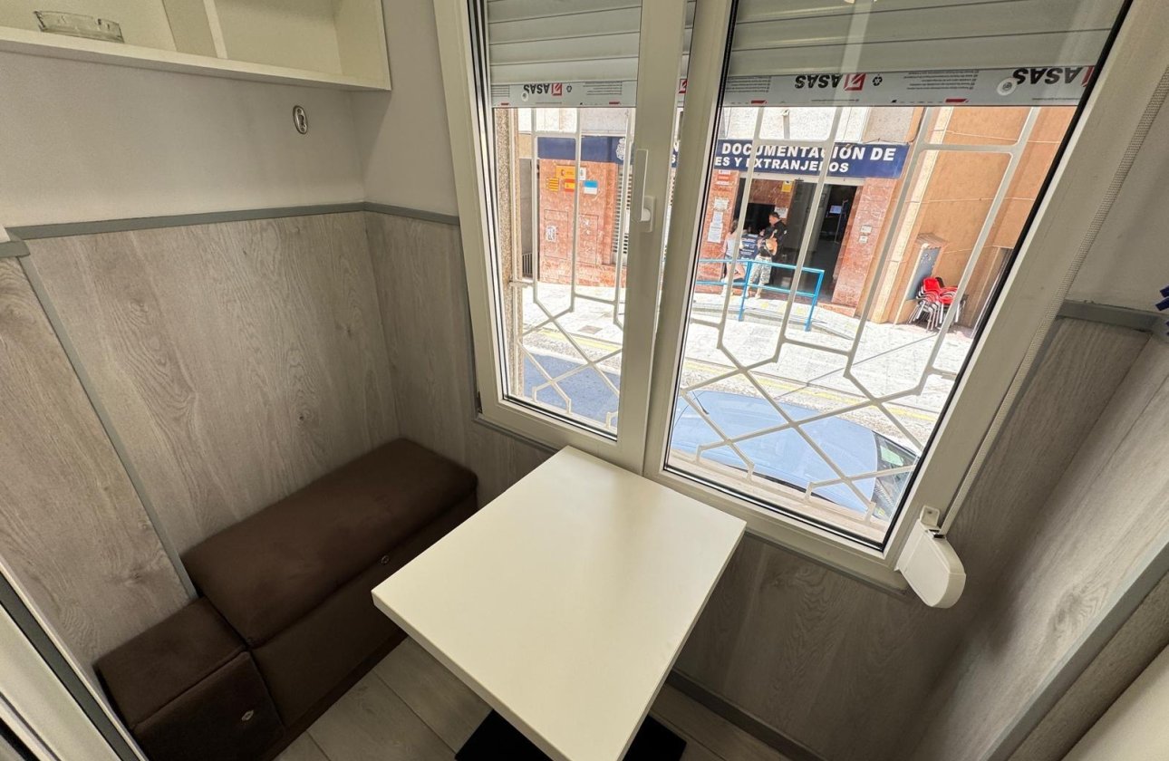 Resale - Apartment -
Torrevieja - Playa del Cura