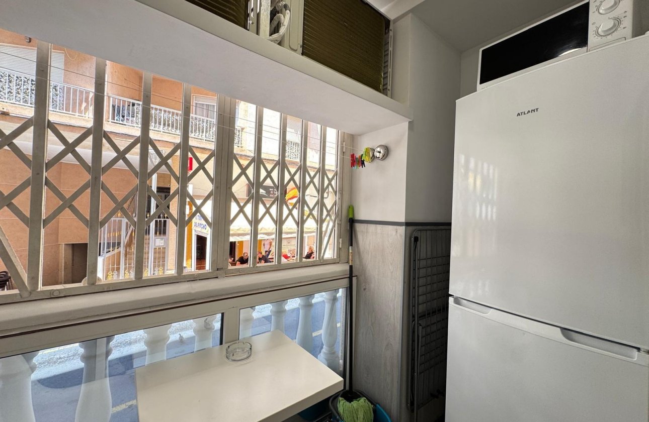 Resale - Apartment -
Torrevieja - Playa del Cura